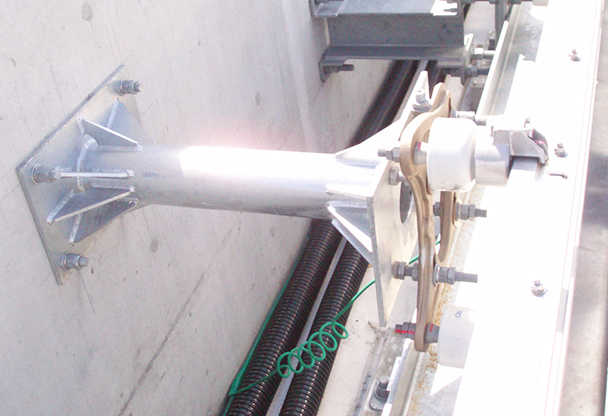 Supporting stand for insulator installation fittings